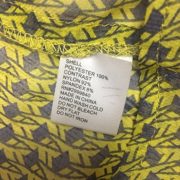 Gianni Bini Hi Low Lace Panel T-Back Blouse Size Medium - Picture 8 of 8